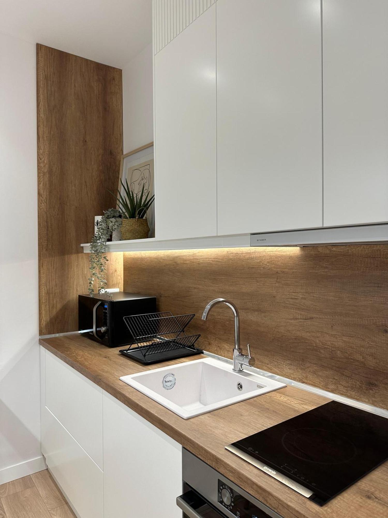 Abc Apartment Blloku Center Tirana Exteriör bild